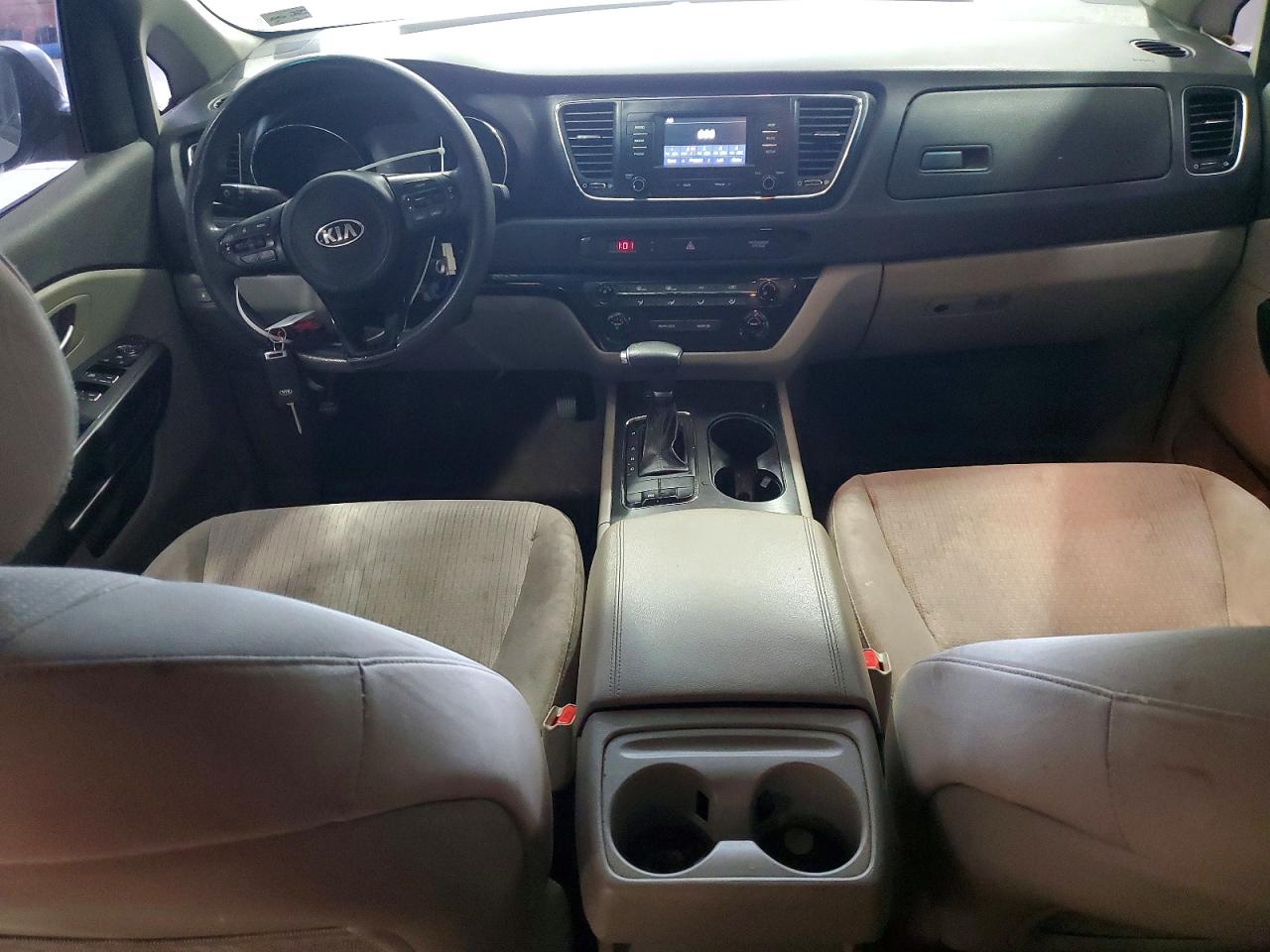 Kia Sedona Lx
