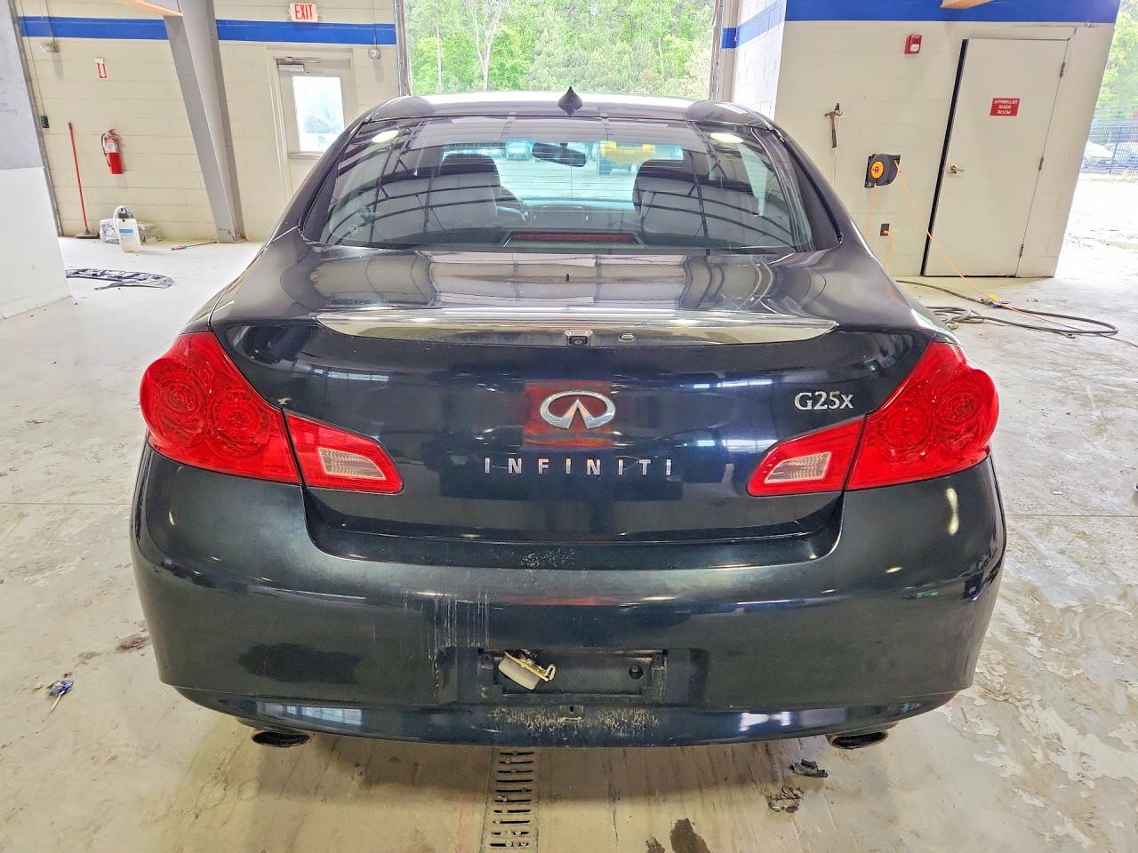 INFINITI G25 X