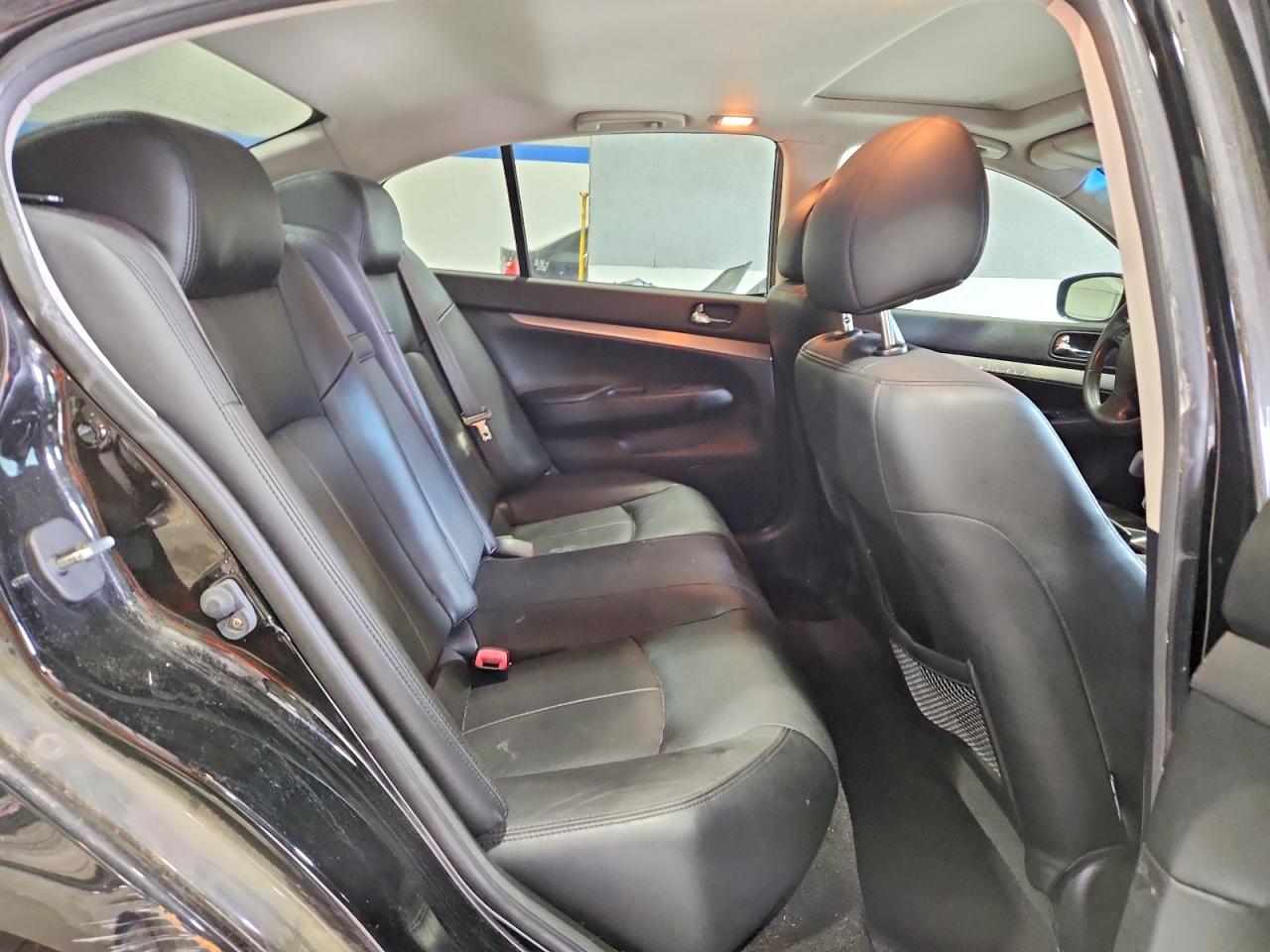 INFINITI G25 X