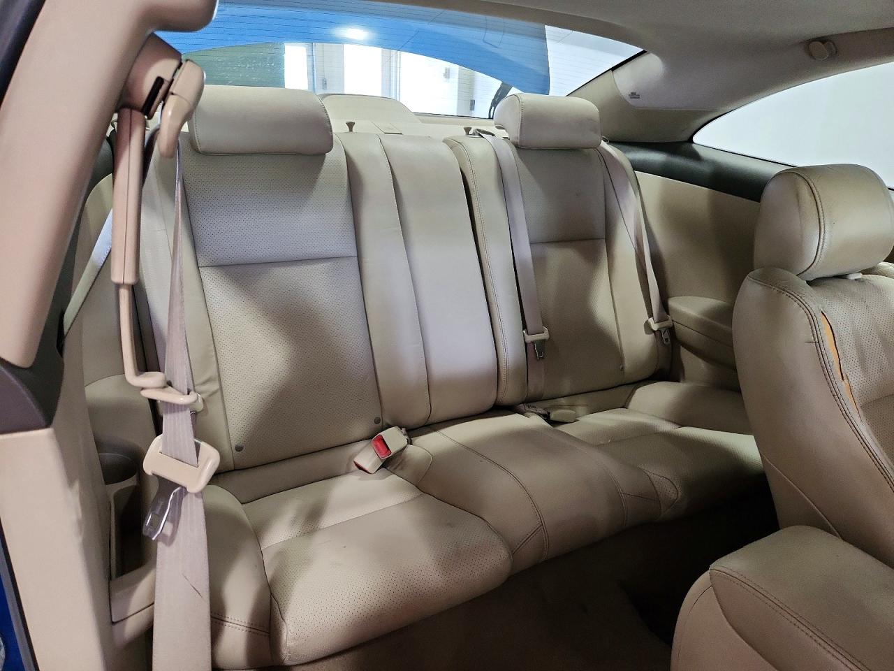 Toyota Camry Sle V6