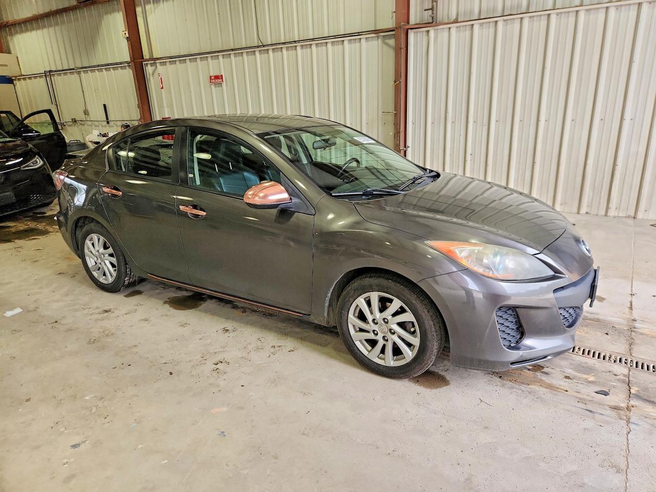 Mazda 3 I