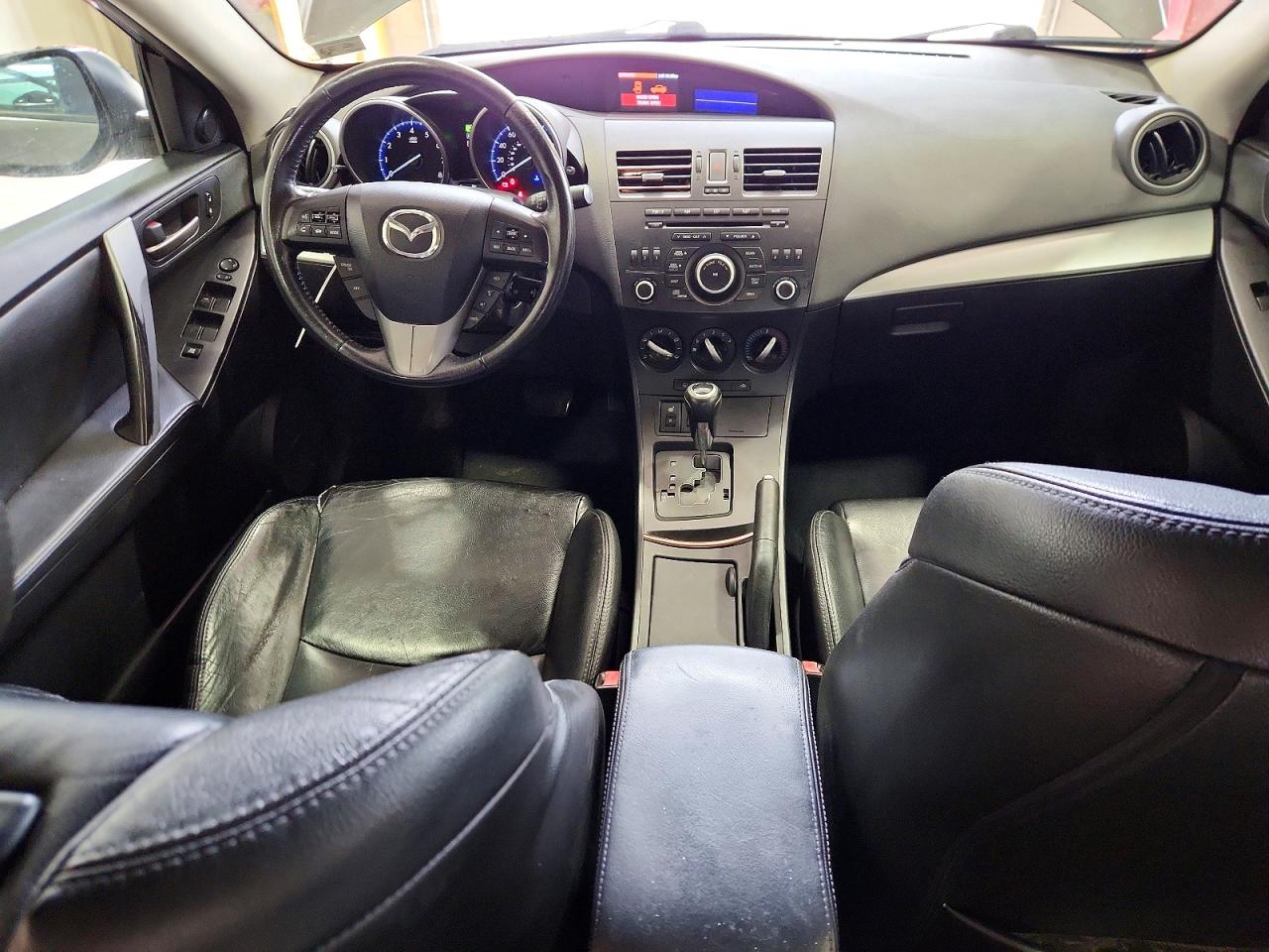 Mazda 3 I