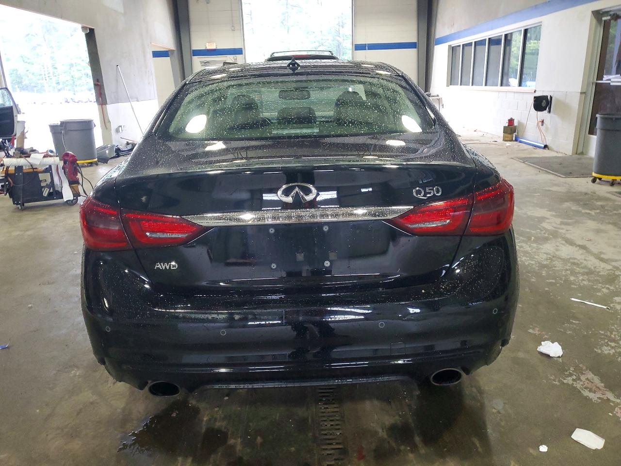 INFINITI Q50 Luxe