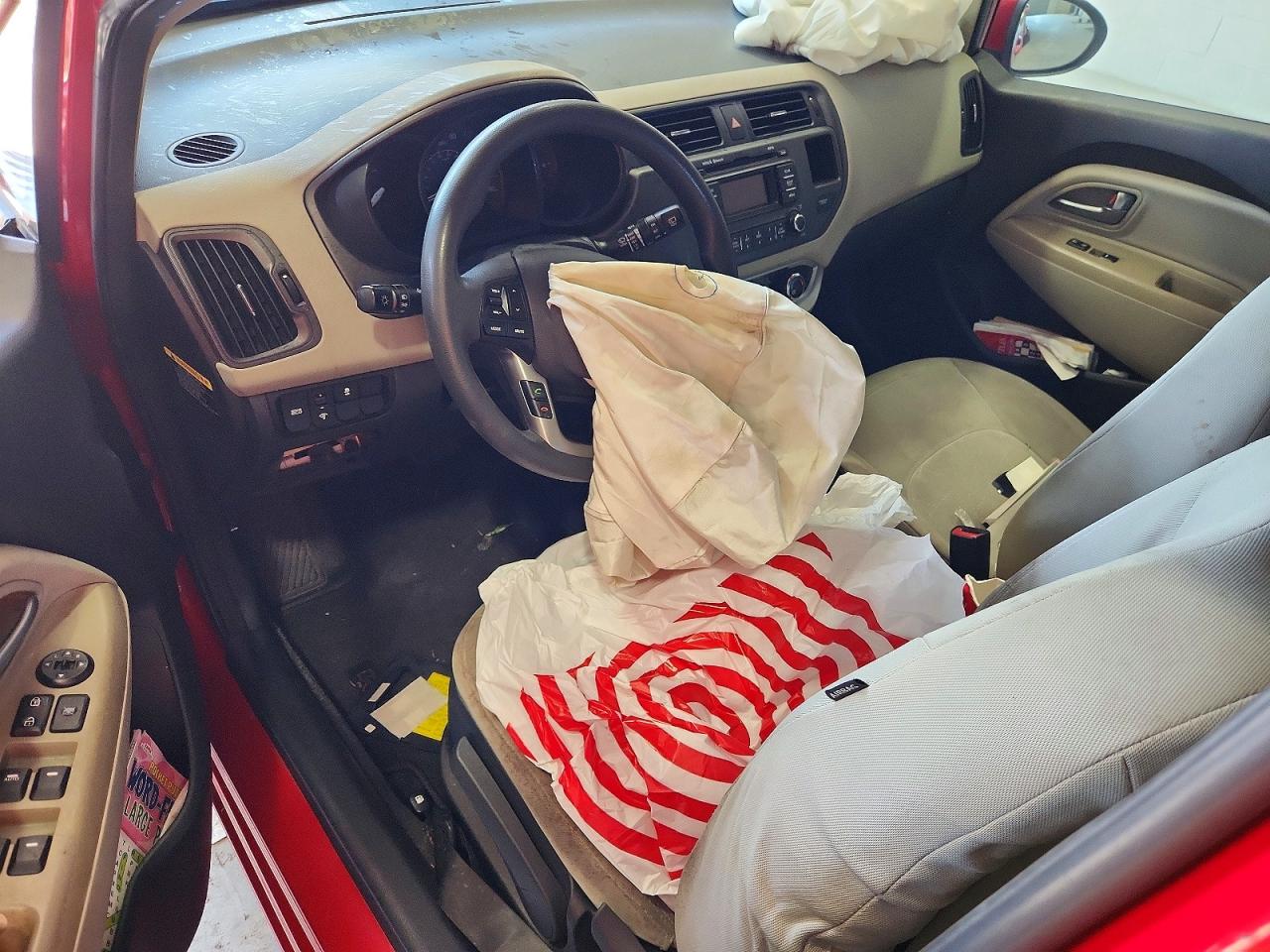 Kia Rio Ex