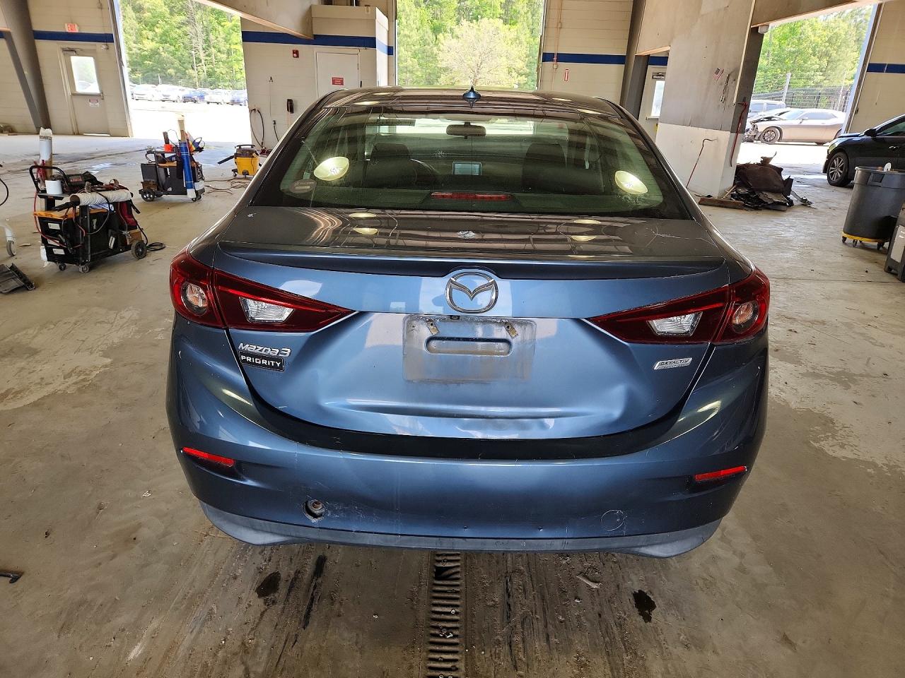 Mazda 3 Touring