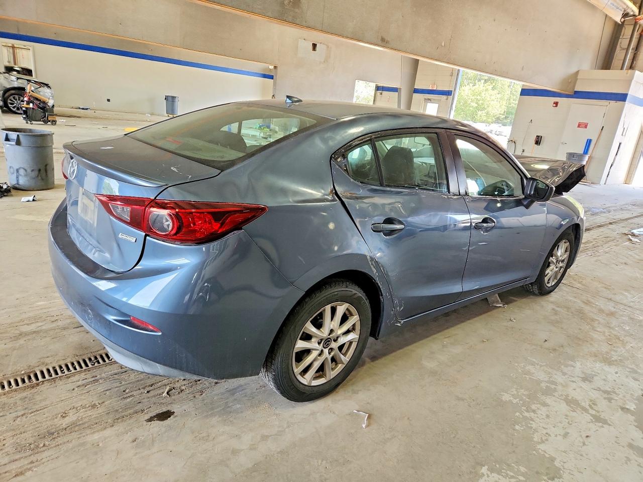 Mazda 3 Touring