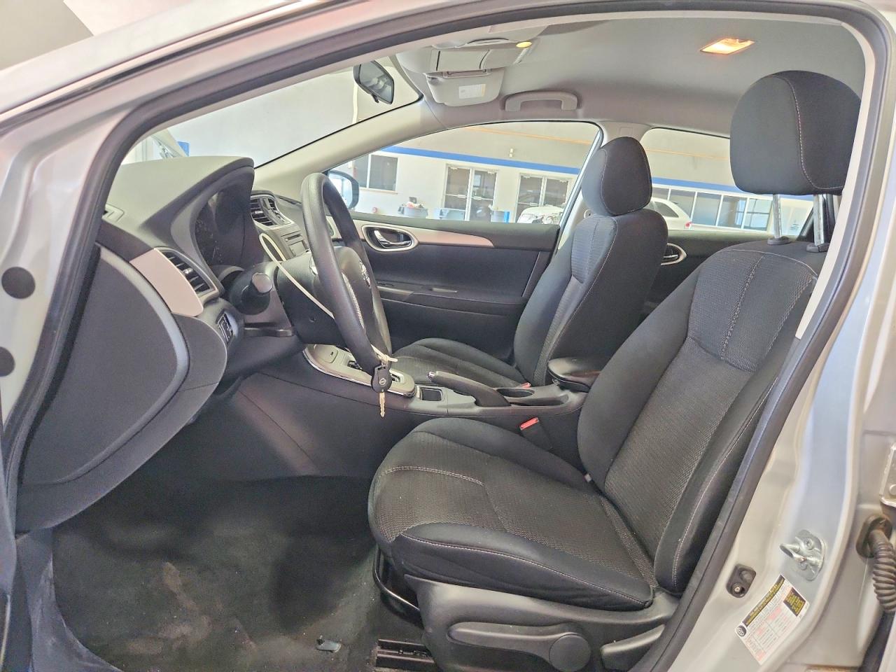Nissan Sentra S