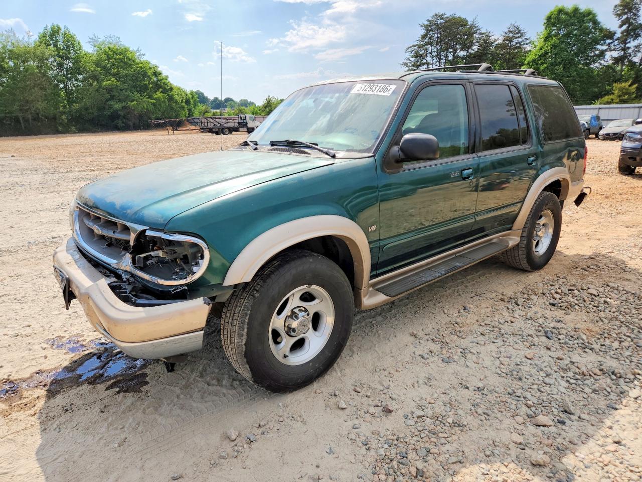 Salvage Ford Explorer Image