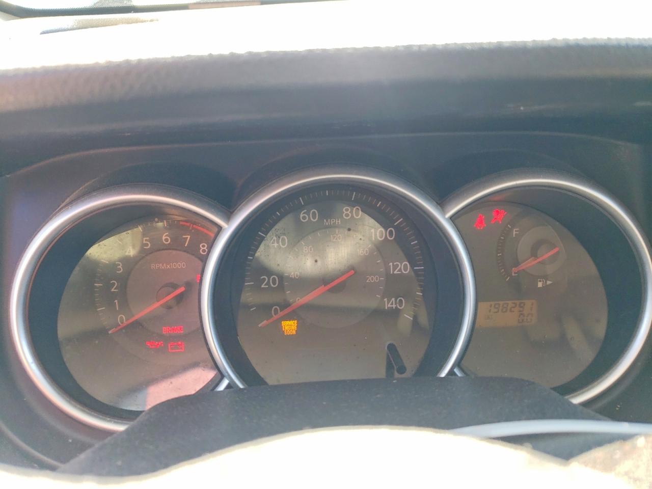 Nissan Versa 1.8 S