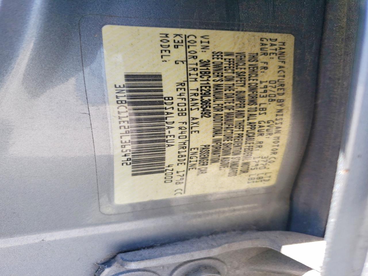 Nissan Versa 1.8 S
