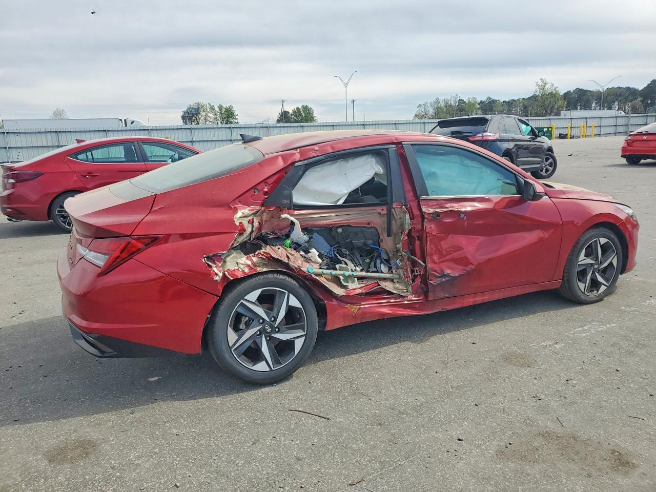 Hyundai ELANTRA Limited