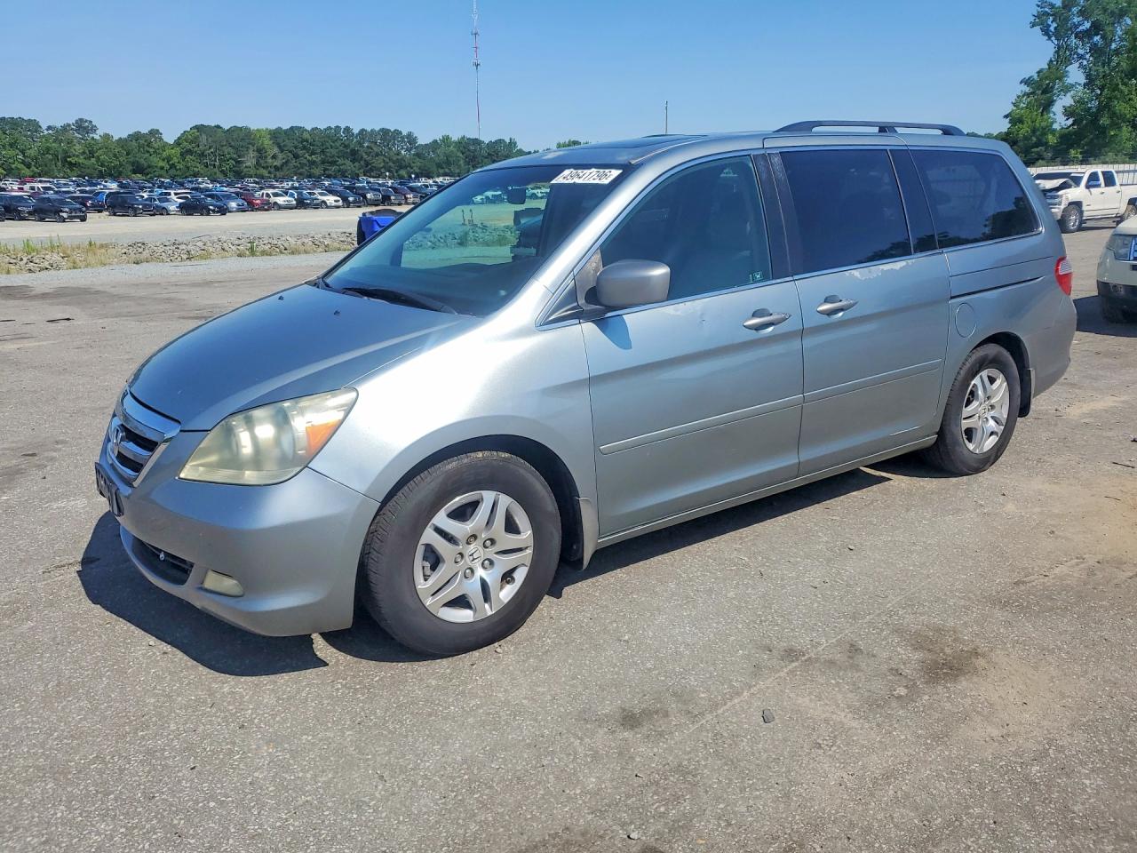 Salvage Honda Odyssey Image