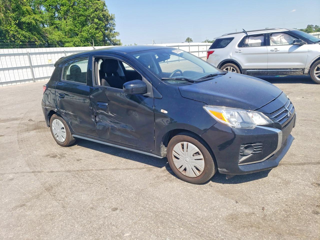 Mitsubishi Mirage Es