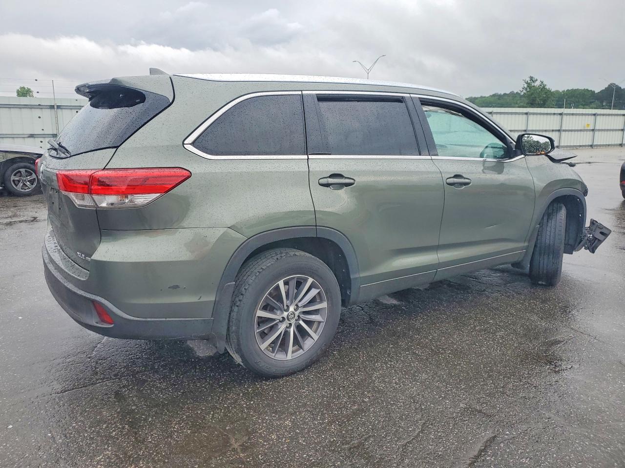 Toyota Highlander Xle