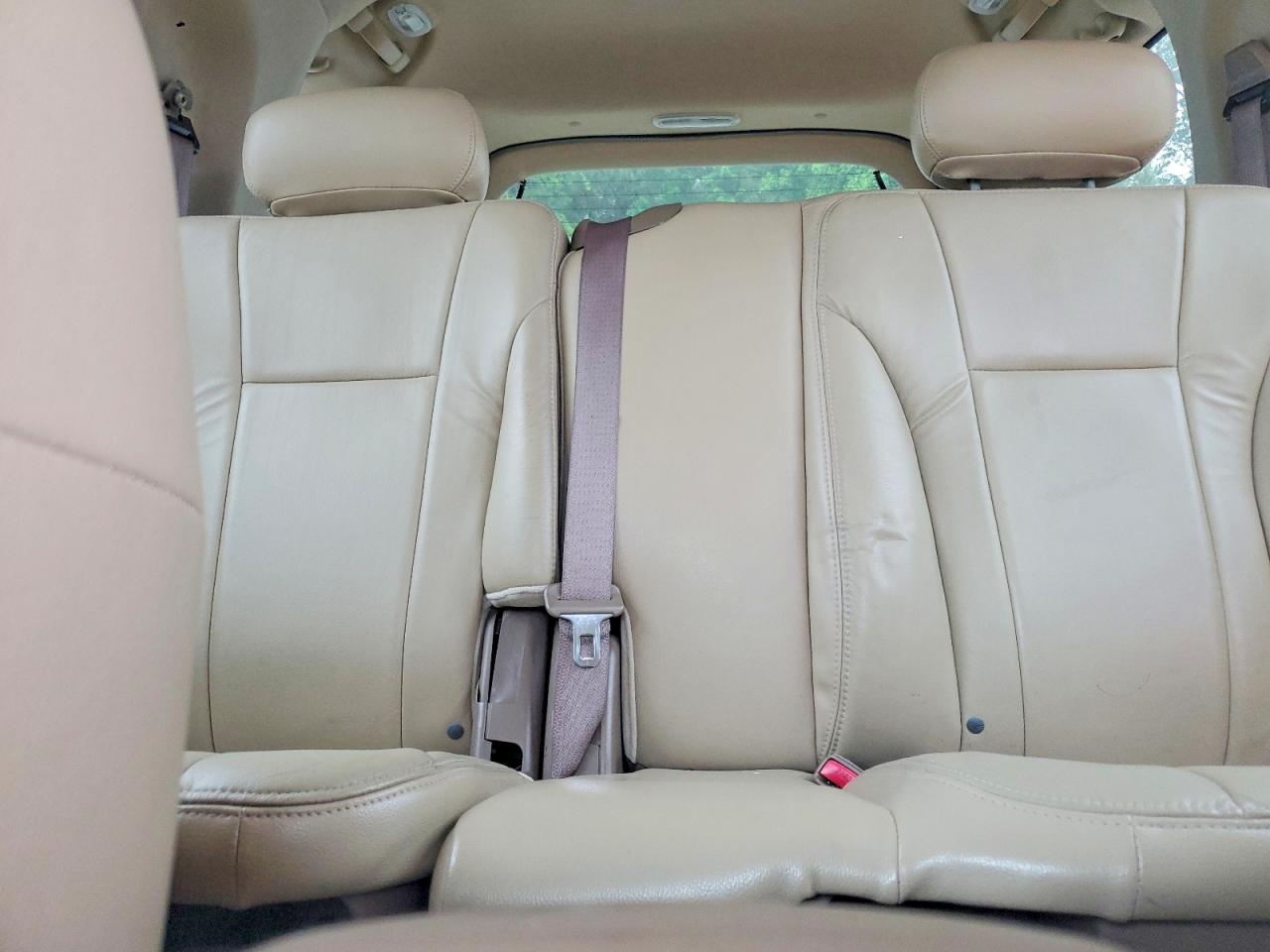 Isuzu Ascender S