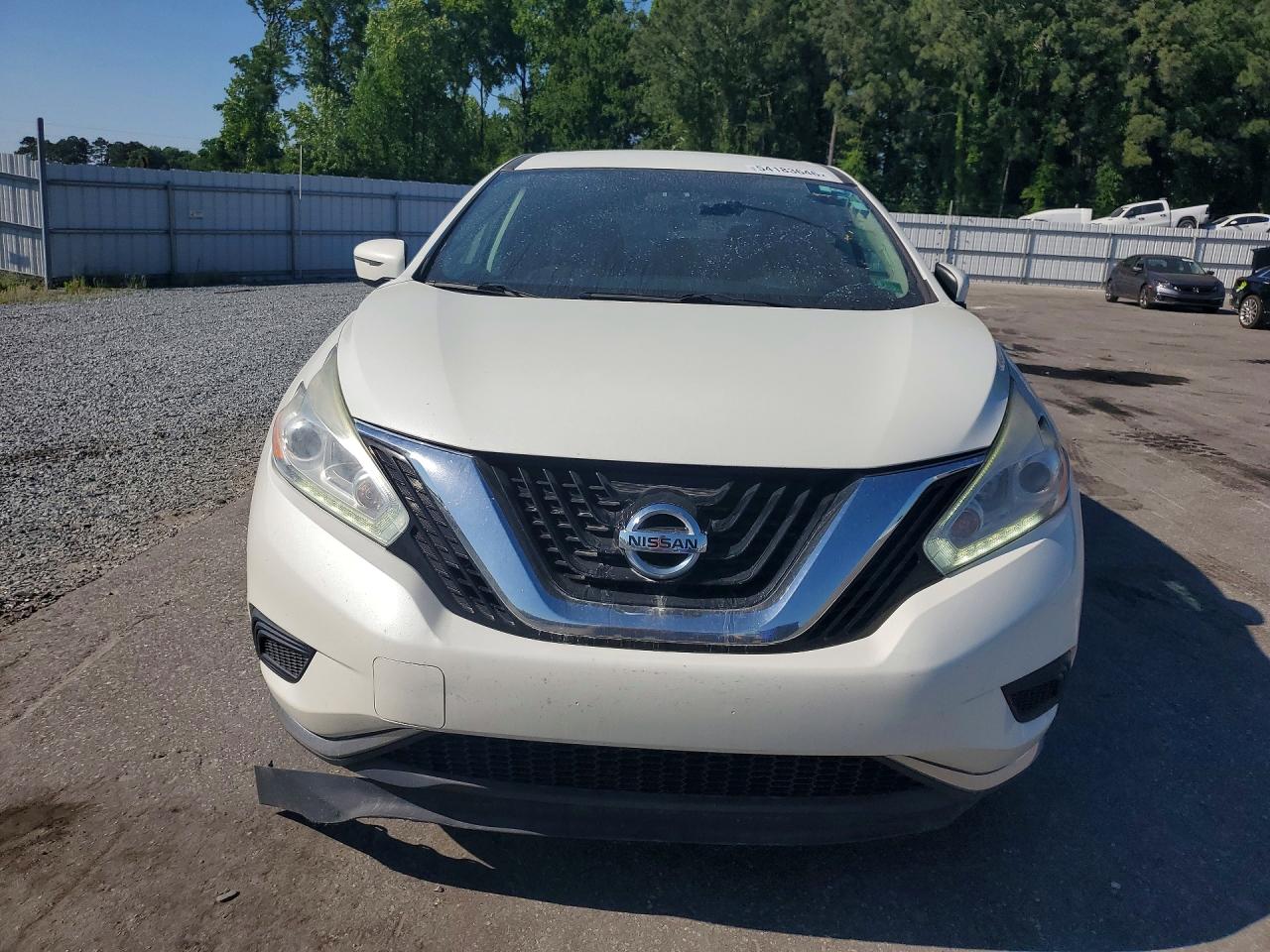 Nissan Murano S