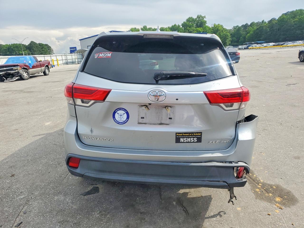 Toyota Highlander Xle
