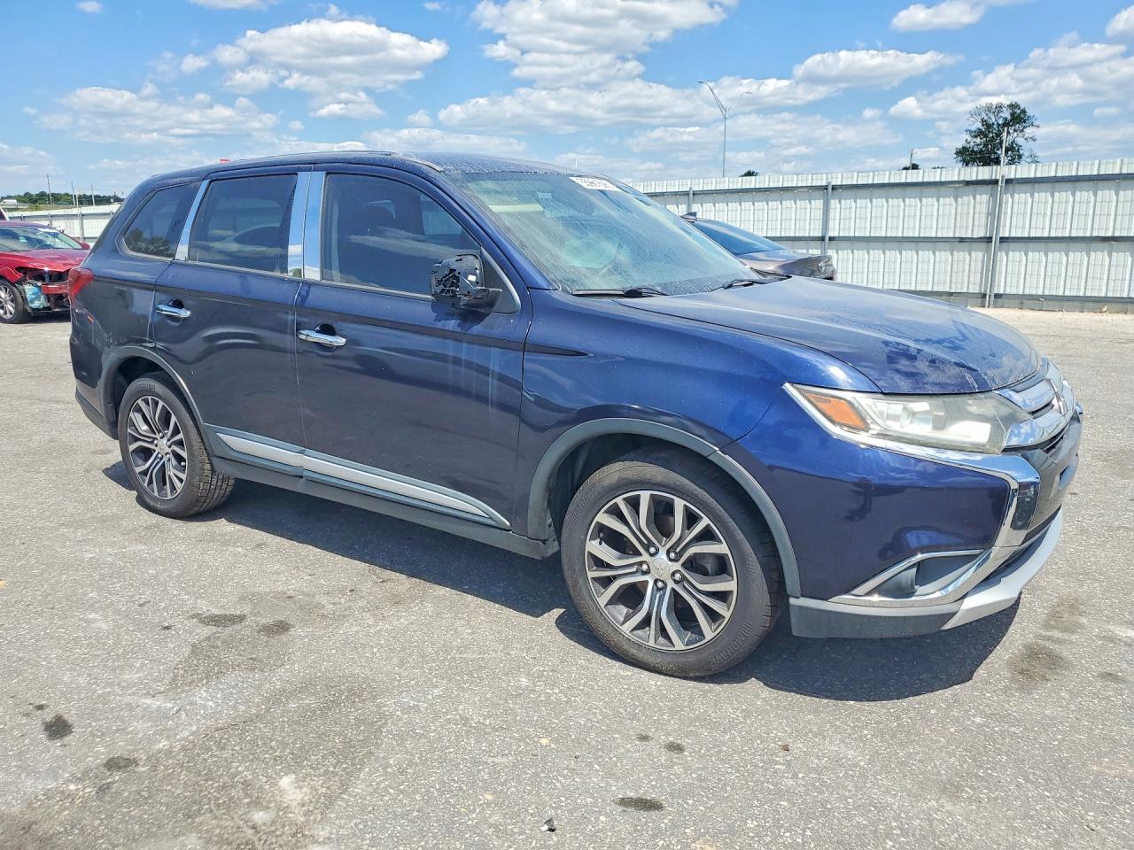 Mitsubishi Outlander Es