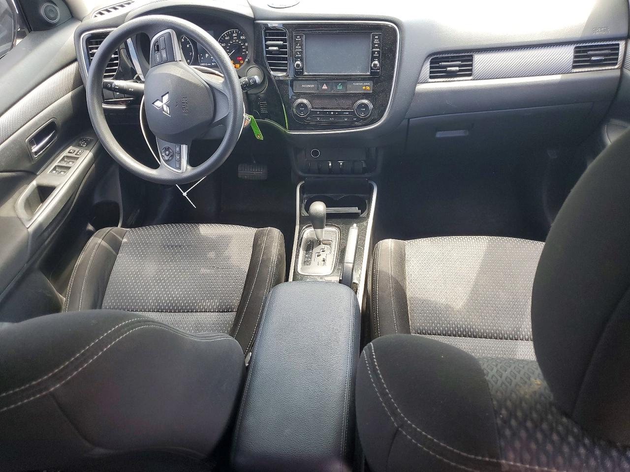 Mitsubishi Outlander Es