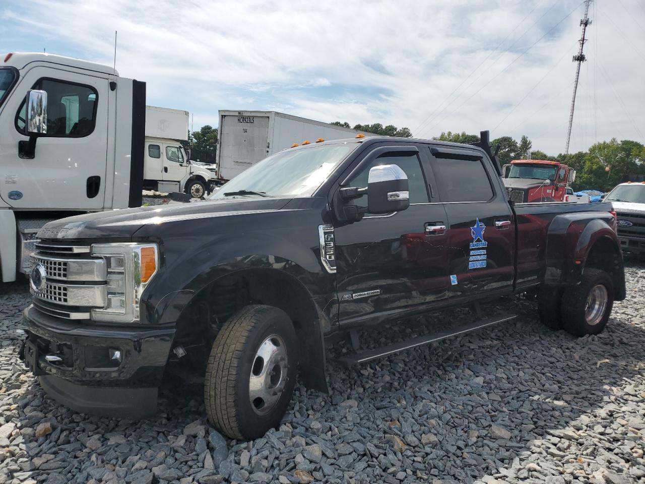 Salvage Ford F-350 Image