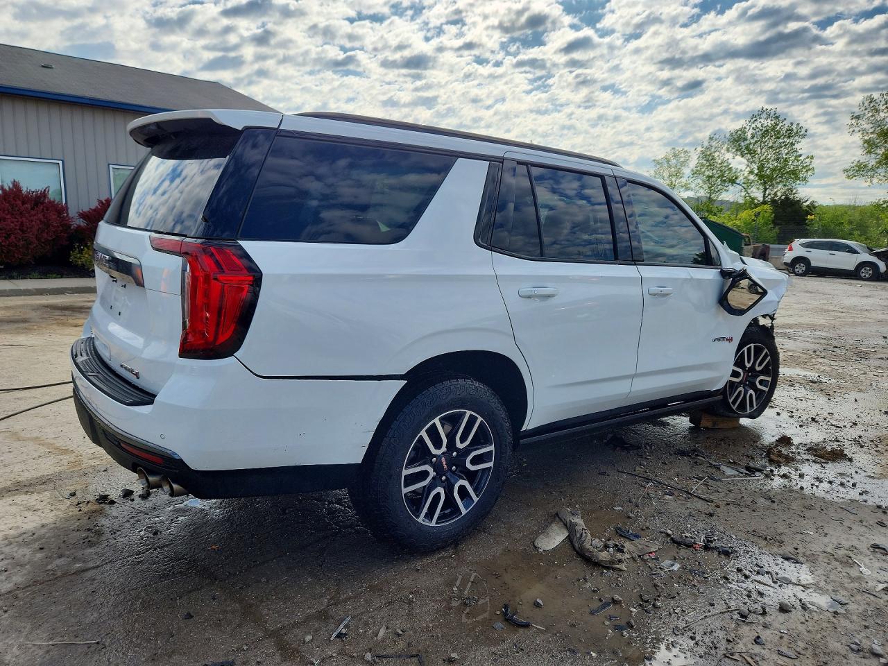 GMC Yukon At4