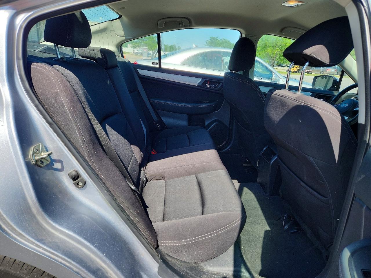 Subaru Legacy 2.5i Premium