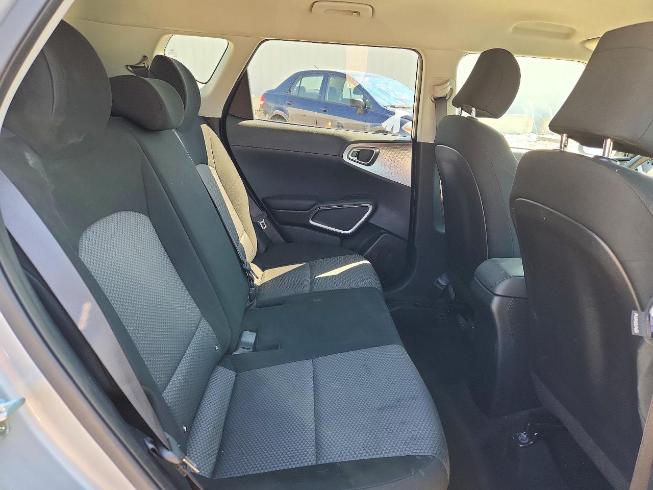 Kia Soul Lx