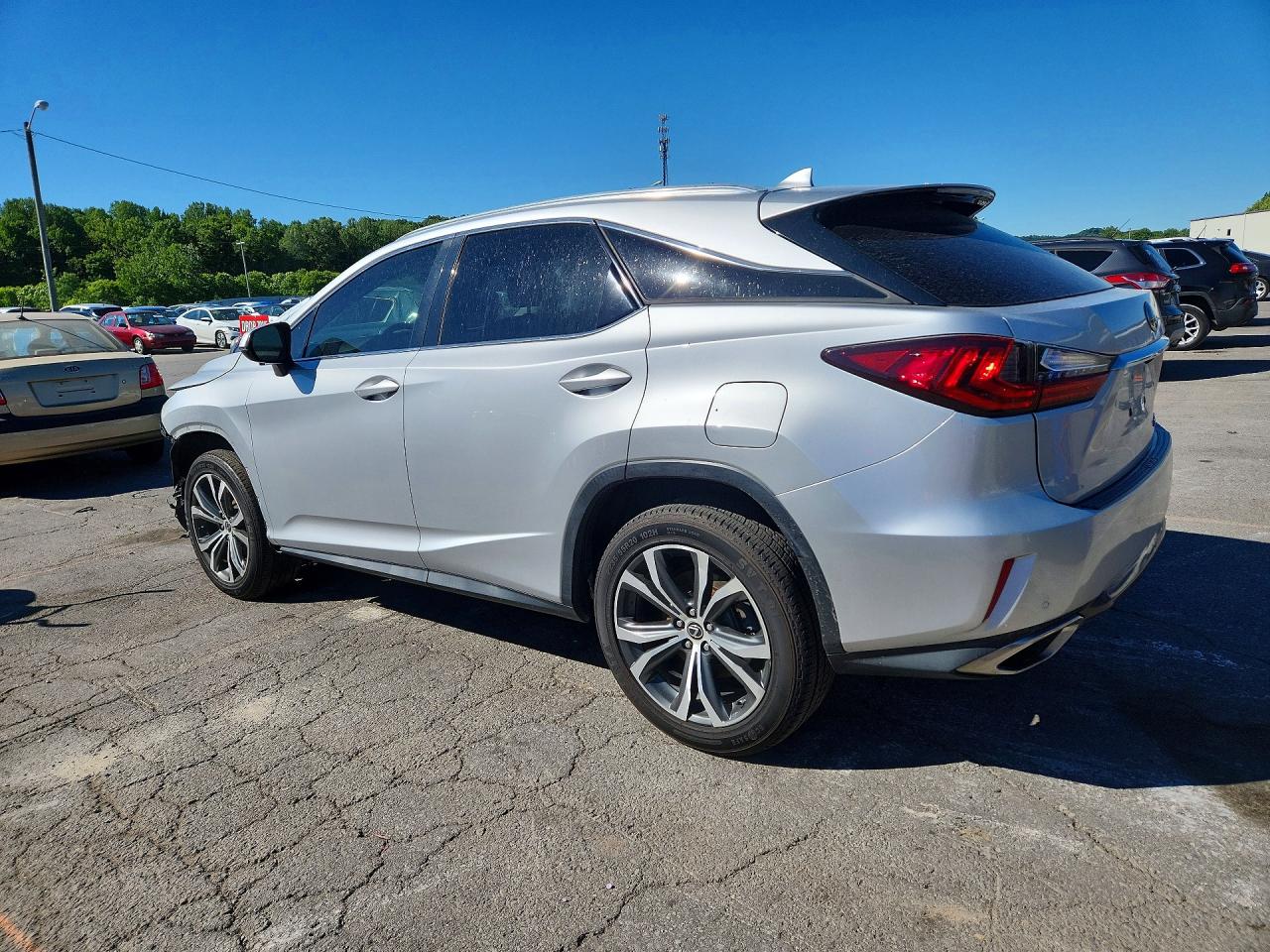 Lexus RX Base