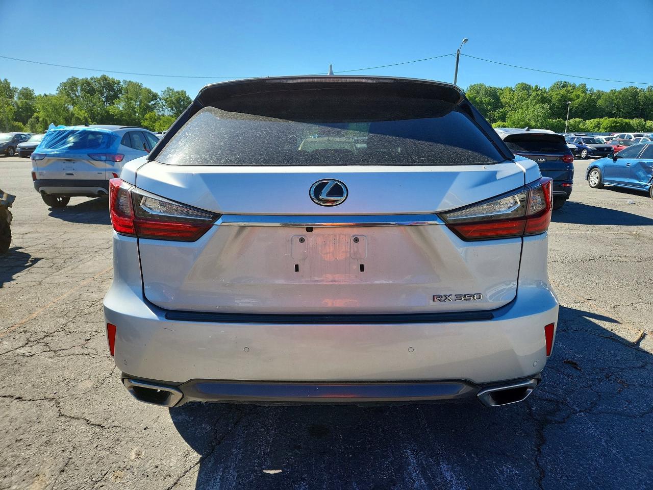 Lexus RX Base