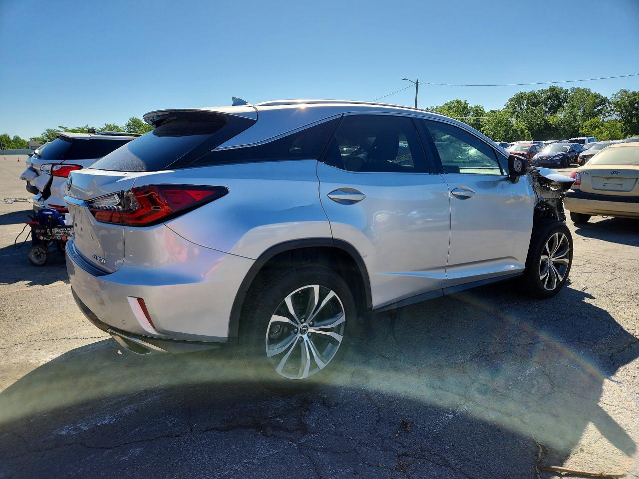 Lexus RX Base