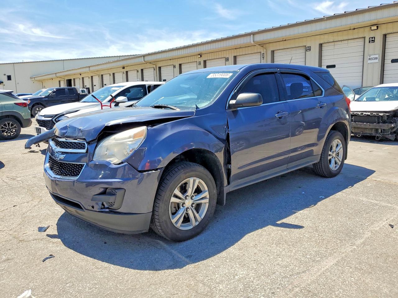Salvage Chevrolet Equinox Image