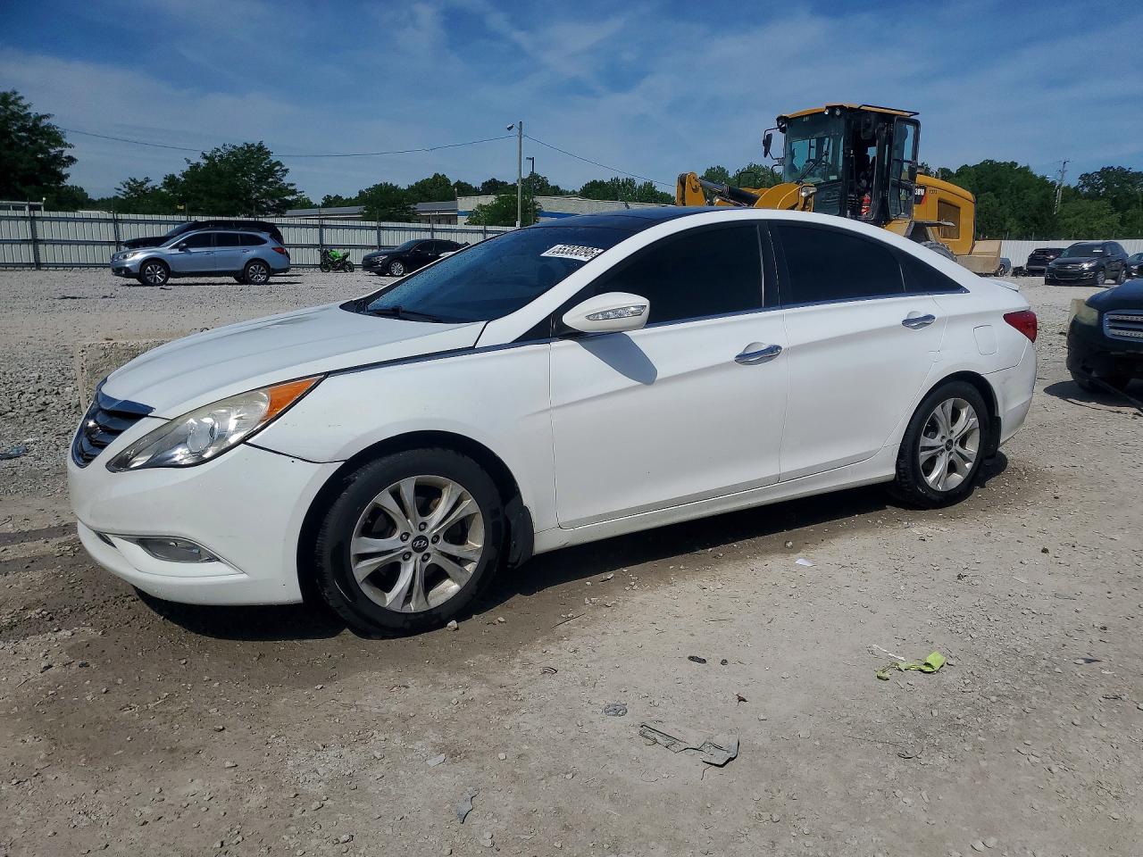 Salvage Hyundai SONATA Image