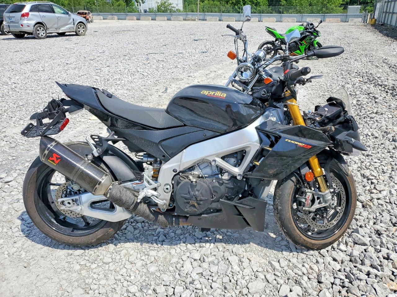 Salvage Aprilia Motorcycle Image