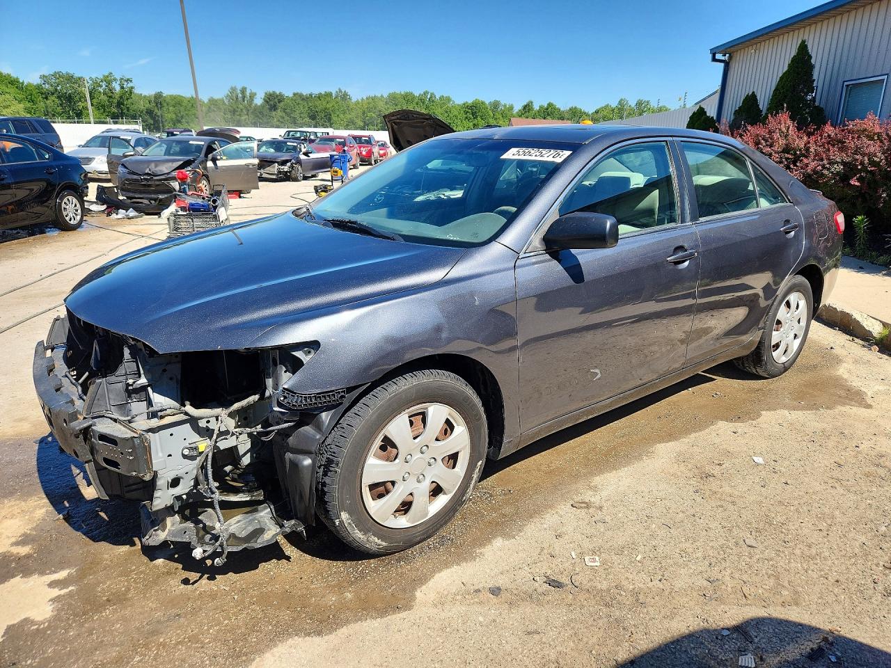 Salvage Toyota Camry Image