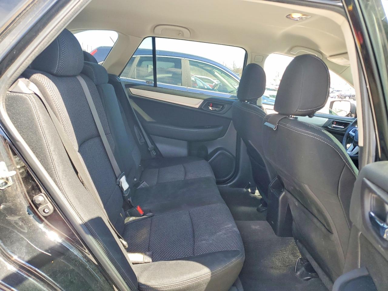 Subaru Outback 2.5i Premium
