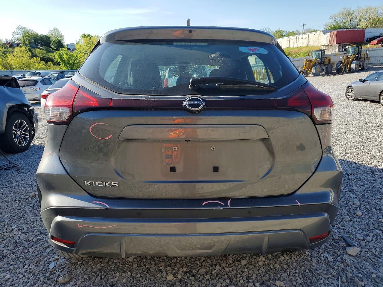 Nissan Kicks S