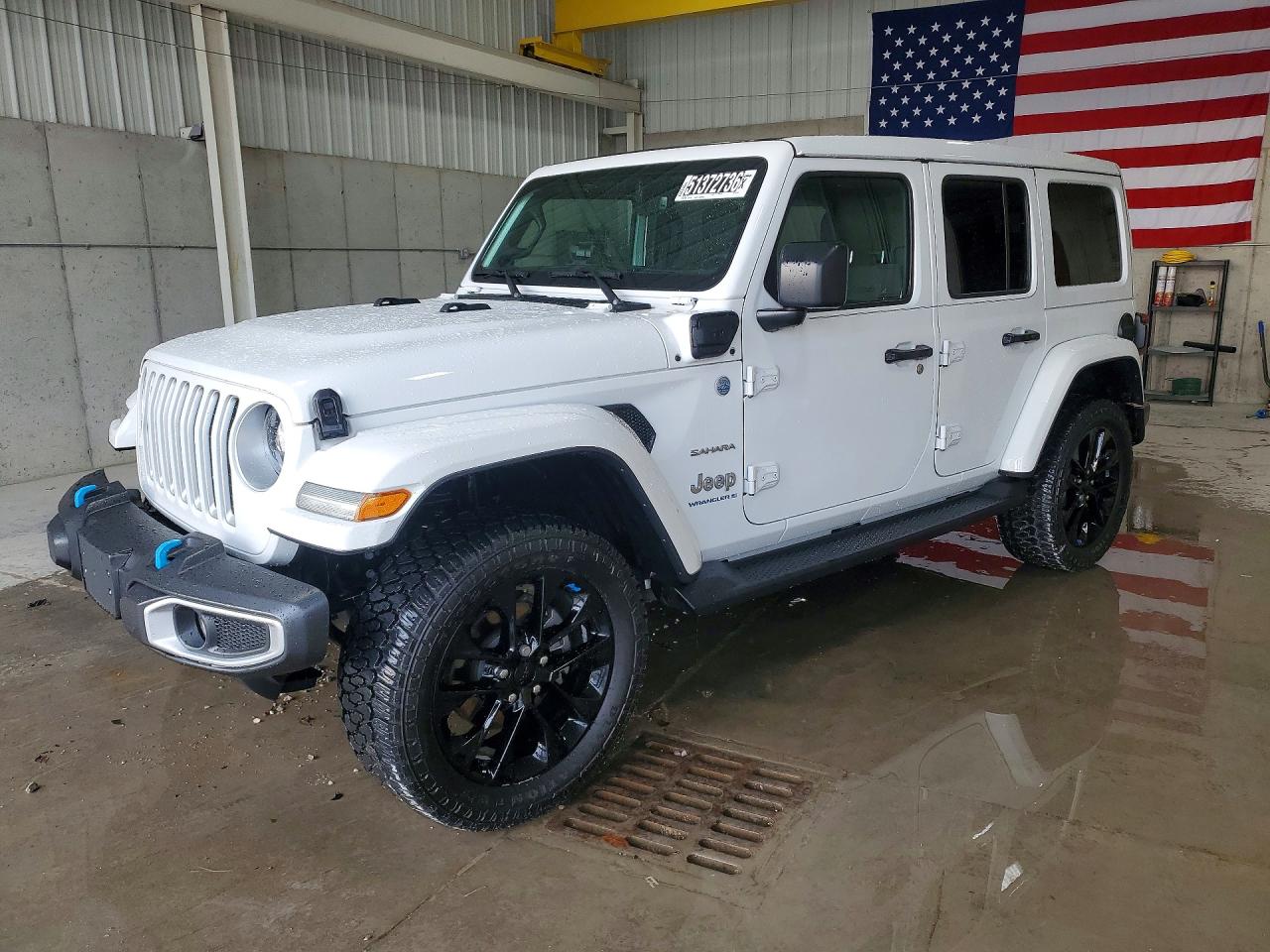 Salvage Jeep Wrangler Image