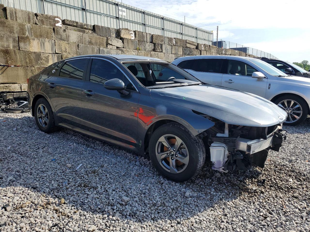 Kia K5 Lxs