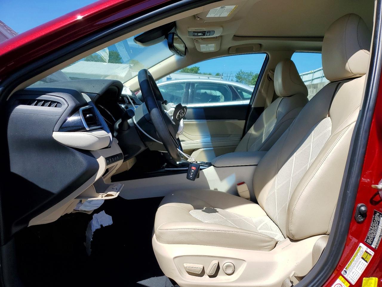Toyota Camry Xle