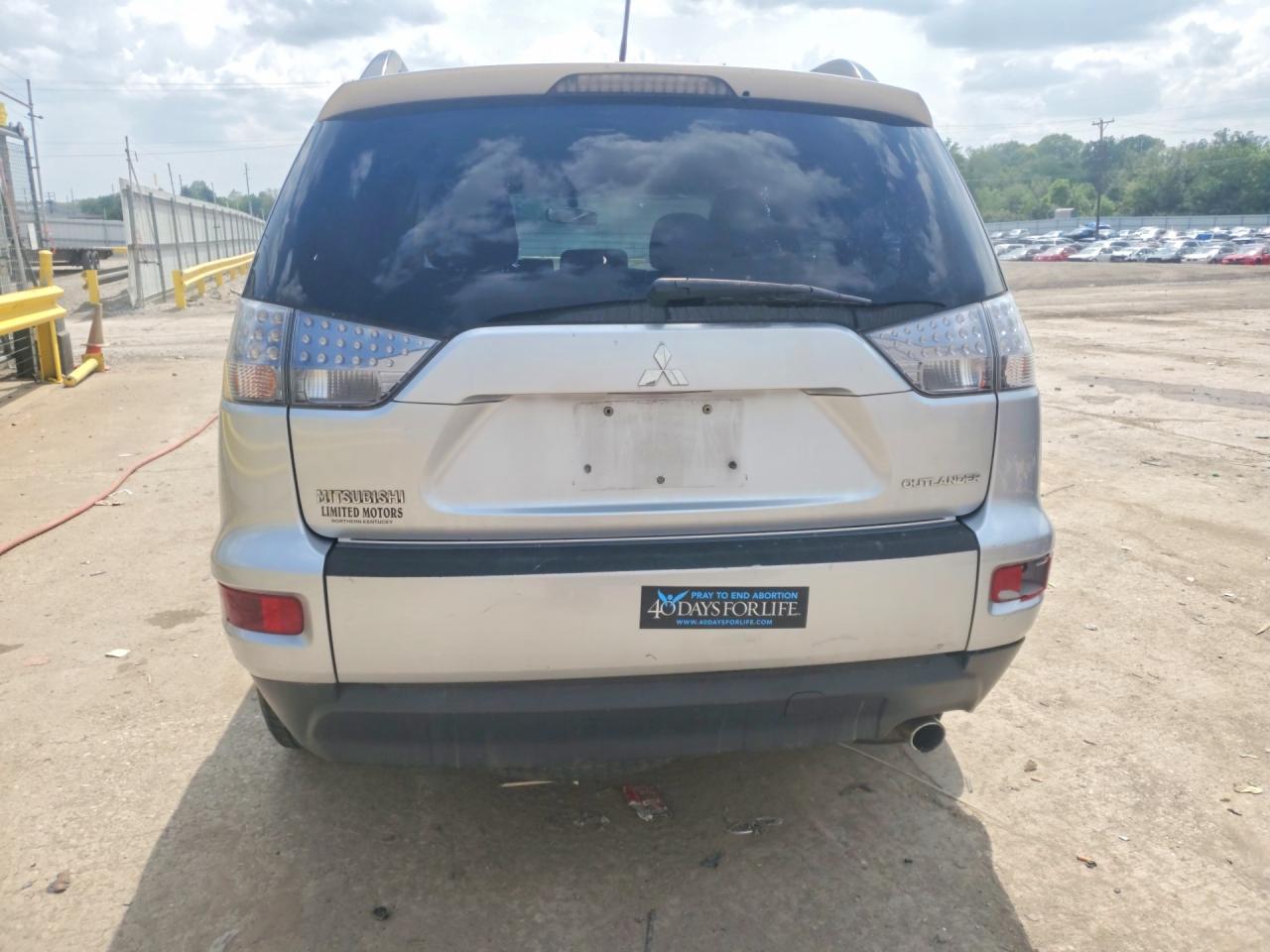 Mitsubishi Outlander Es