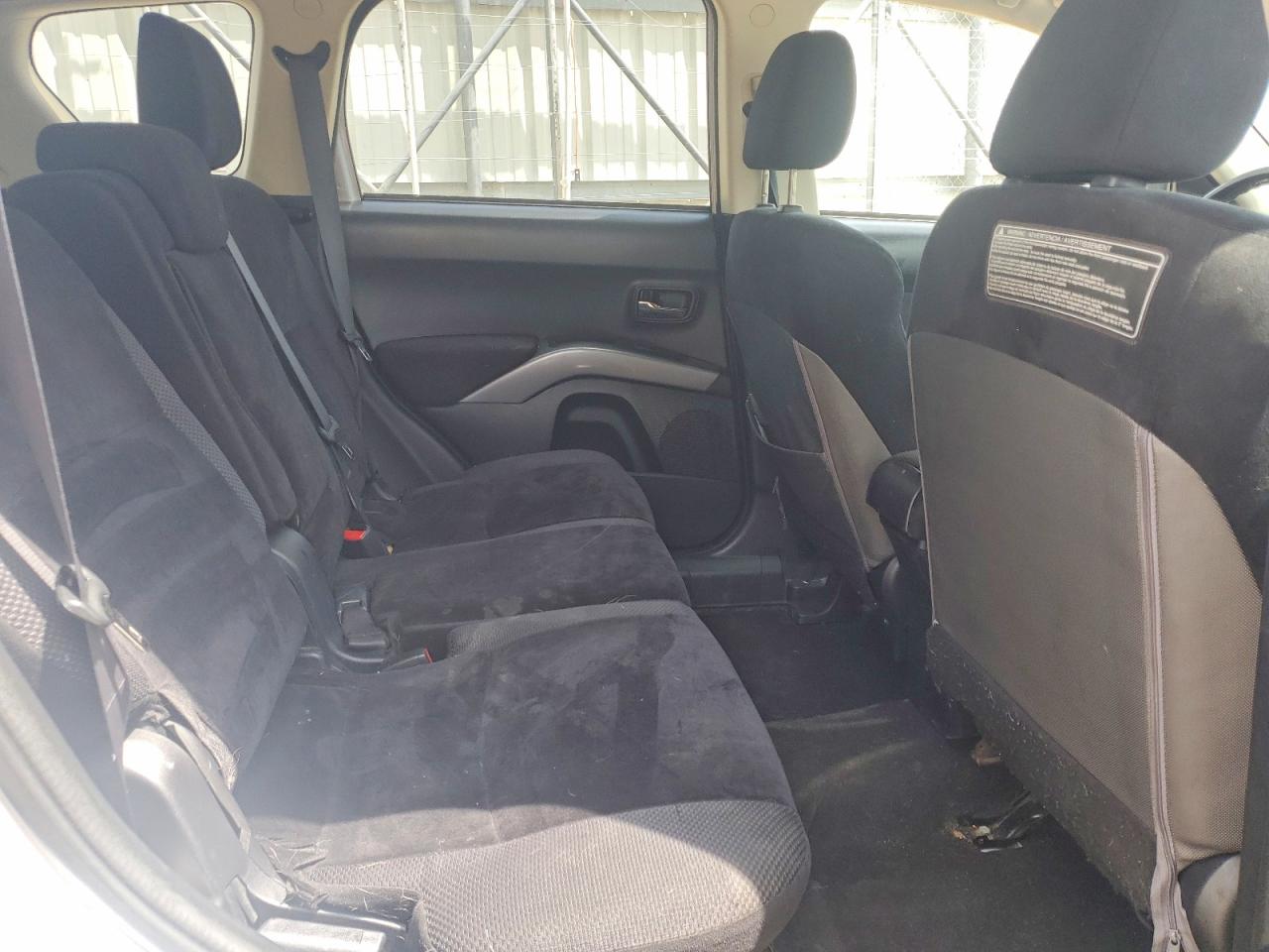 Mitsubishi Outlander Es