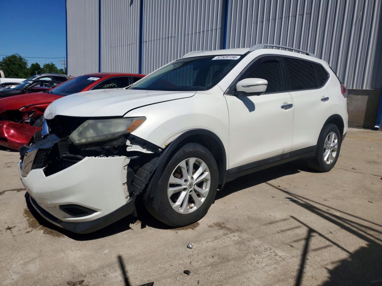 Salvage Nissan Rogue Image