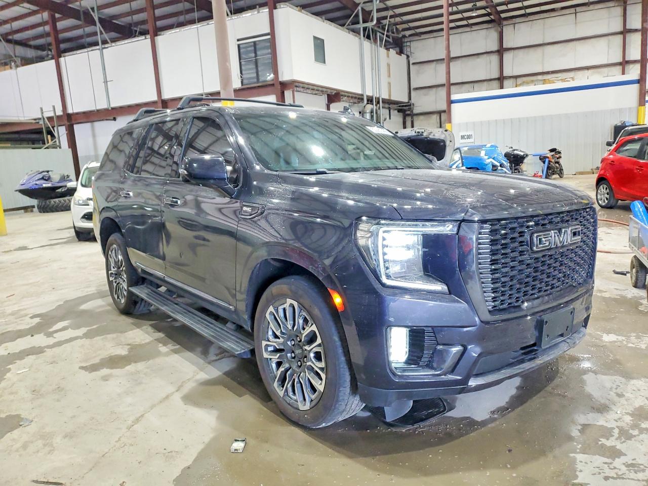 GMC Yukon Denali Ultimate
