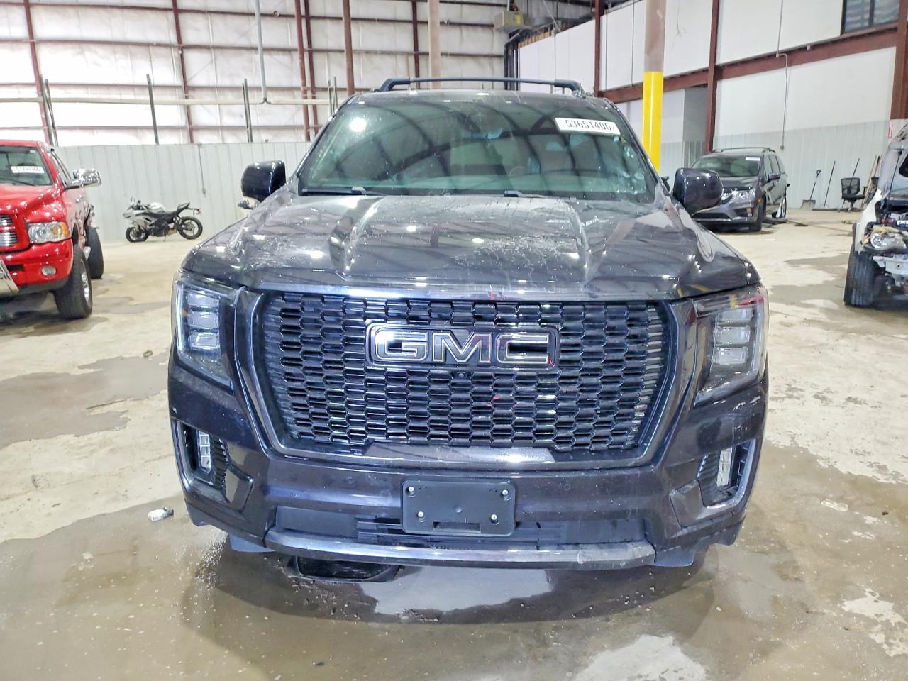 GMC Yukon Denali Ultimate