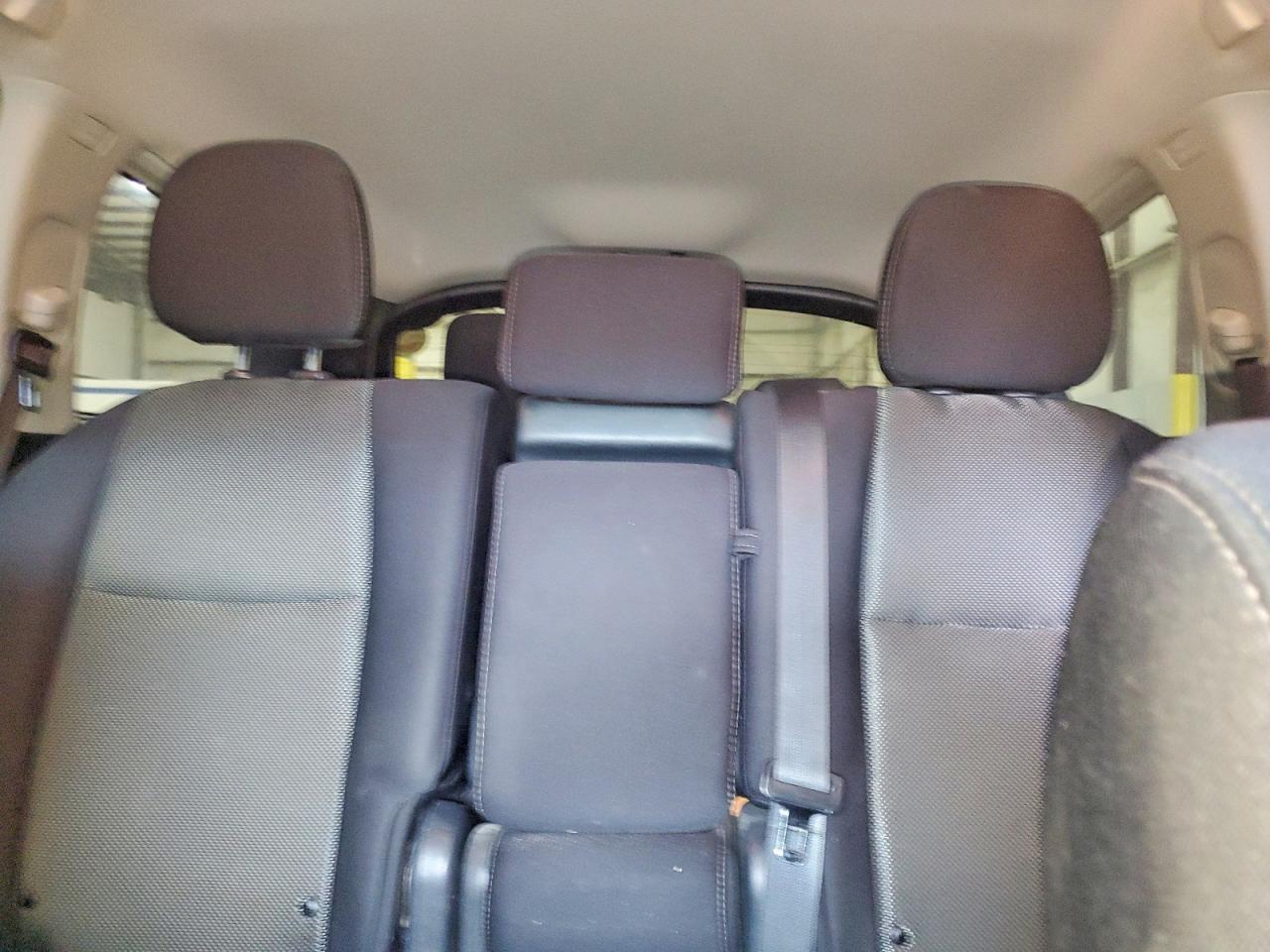 Nissan Pathfinder S
