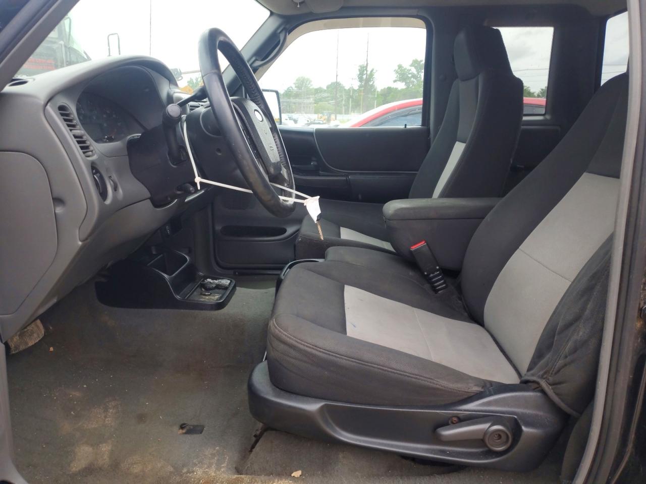Ford Ranger Super Cab