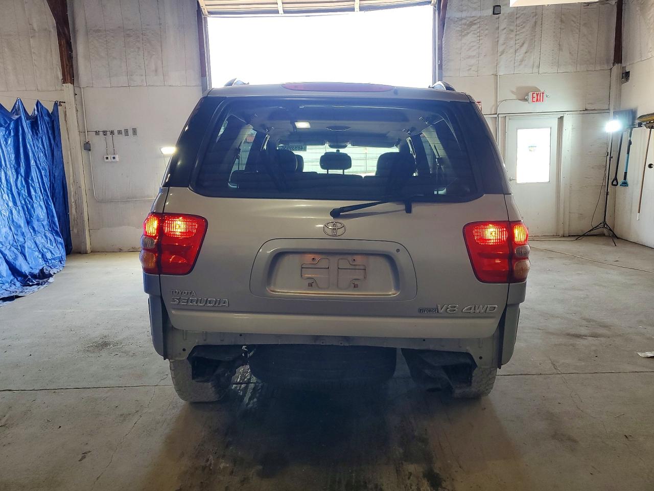 Toyota Sequoia Sr5