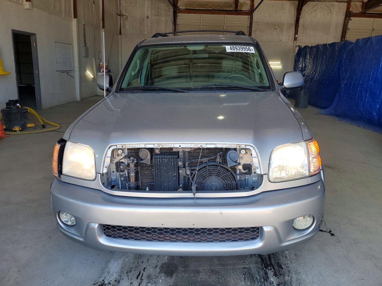 Toyota Sequoia Sr5