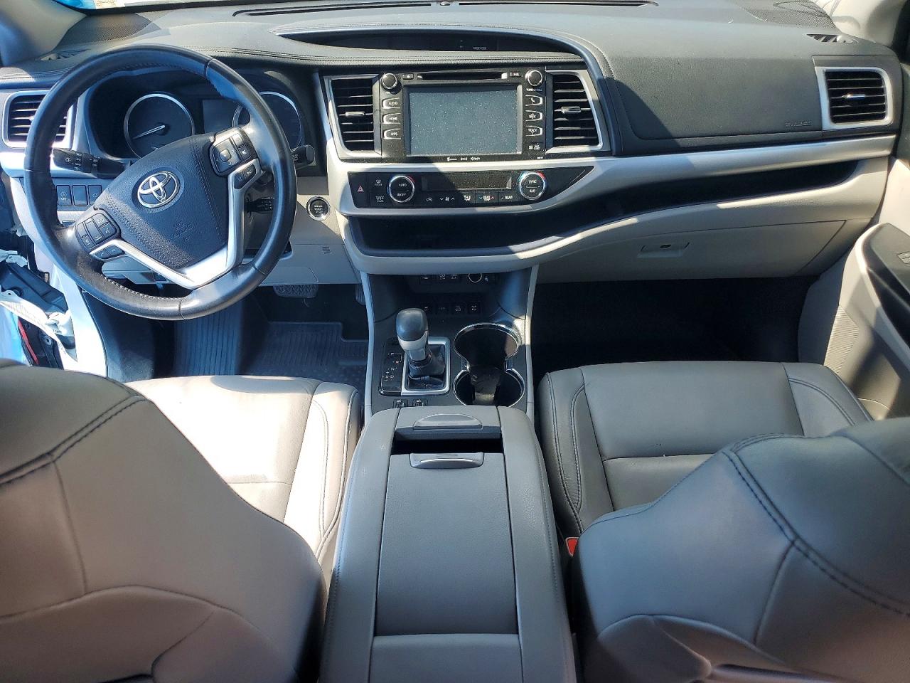 Toyota Highlander Xle