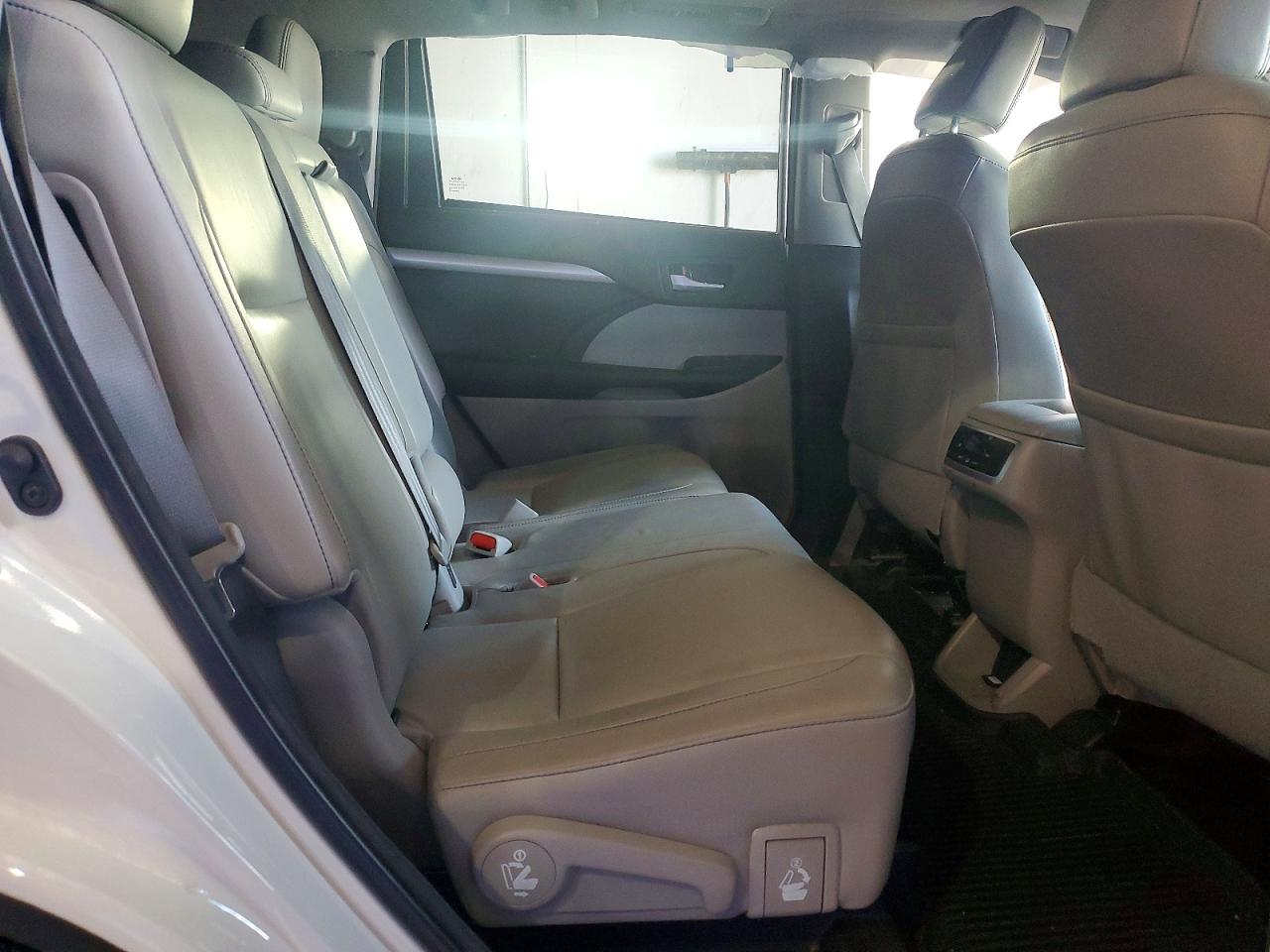 Toyota Highlander Xle